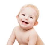 Primo-piano-bambino-dentini